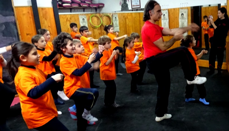 Kung Fu bambini Wing Chun Caserta Italia con Sifu Salvatore Mezzone wing tjun wing tsun sanda tai chi taiji kungfuitalia arti marziali caserta (10)